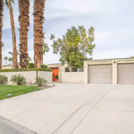 Luminous William F. Cody Designed Home
